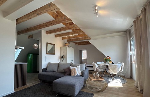 Hallerndorf Apartamento | Neue , Moderne , Lichtdurchflutete Ferienwohnung 🌸