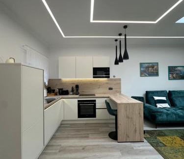 Loehne Apartamento | NEUES Apartment in Löhne, 50qm mit Moderner Küche, Boxspringbett und vieles mehr