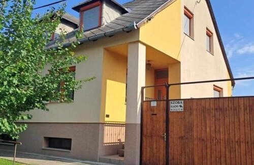 Halaszi Apartamento | Neuhercz Apartmanok Halászi