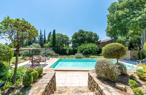 Labaume Apartamento | New - 18th century sheepfold in absolute calm less than 10 minutes from Uzès