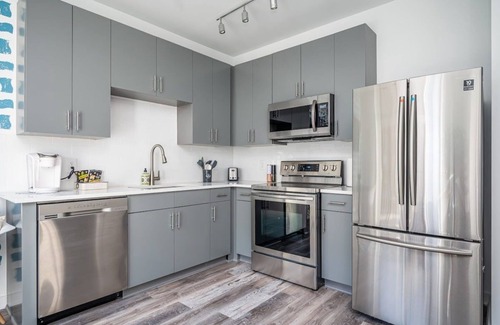 Old Fourth Ward Apartamento | New 1BR with Balcony in Downtown 542Blvd205