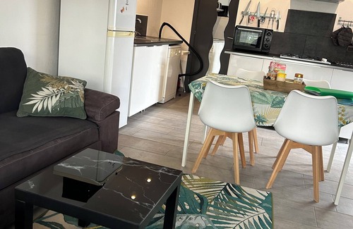 San-Gavino-di-Carbini Villa | Mini villa adosada con aire acondicionado en la residencia de 3 villas con piscina climatizada
