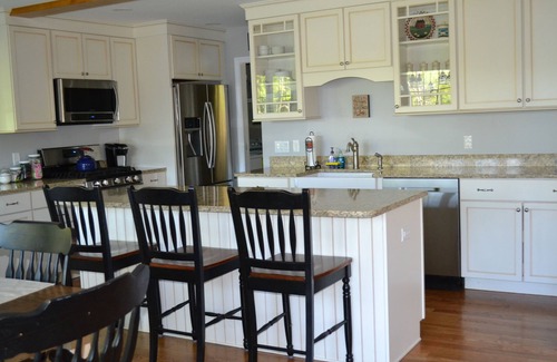 East Wakefield Casa | Nuevo (2017) Hermosa Belleau Lakefront Home para una familia numerosa.