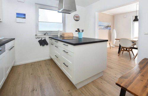 Wiek Casa | NUEVA casa de vacaciones 2018 exclusivamente cerca de la playa, sauna, chimenea, WiFi gratis, jardín