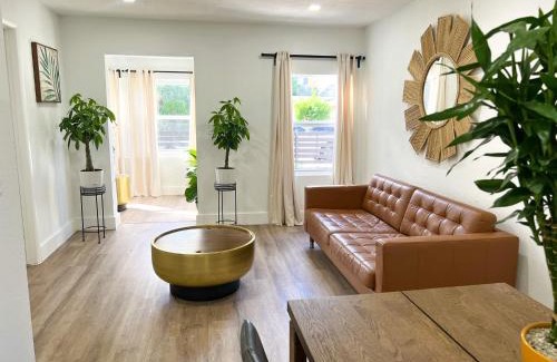Liberty City Casa | New 3Bedroom 2Bathroom Private Home