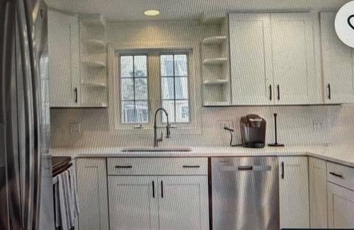 Katama Casa | New 4 BR house near center and beaches with bikes