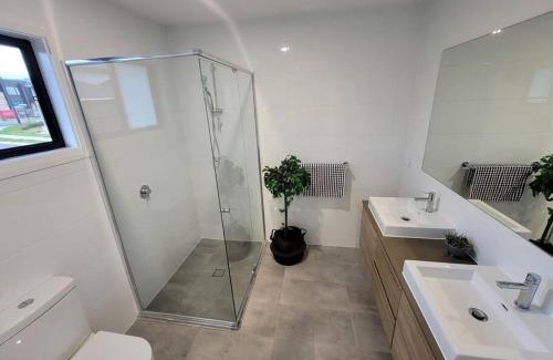 Rouse Hill Casa | New 5 bedroom house in Rousehill
