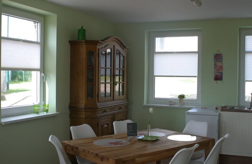 Flecken Zechlin Apartamento | Nuevo 1a apartamento "Zum Laternenberg" Distrito de los lagos de Mecklemburgo, Rheinsberg en barco.