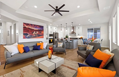 Page Casa | NEW At The Helm near Lake Powell, Horseshoe Bend, & Antelope Canyon