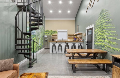 Stanton Casa | New Barndo/Kayak Launch/ 2 Private Hot Tubs