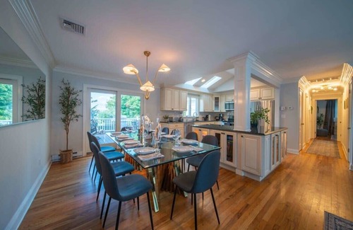 Cove - East Side - Shippan Casa | New Beach Home near Stamford Downtown/Shippan