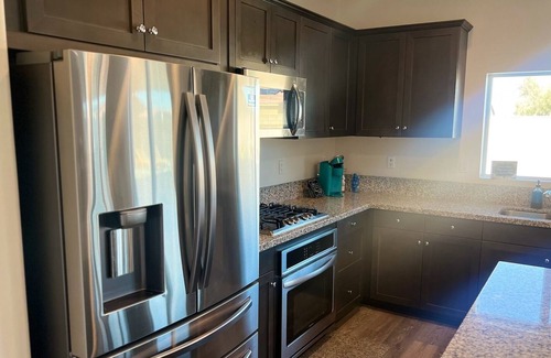 Victorville Casa | New Beautiful spacious home