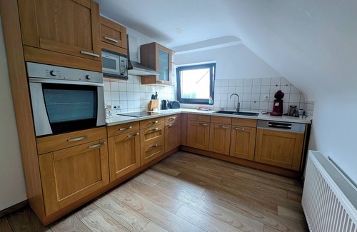 Schwerte Apartamento | Nuevo! Apartamento luminoso y moderno con vistas cerca del Ruhr