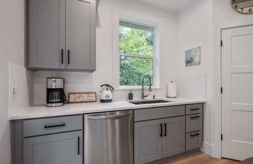 Netarts Casa | NEW Build Modern House,Hot Tub, BBQ,Air Hockey,foosball