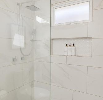 San Antonio de las Minas Casa | New Cabin with King Bed, AC and TV near Wineries at Monte Olmo