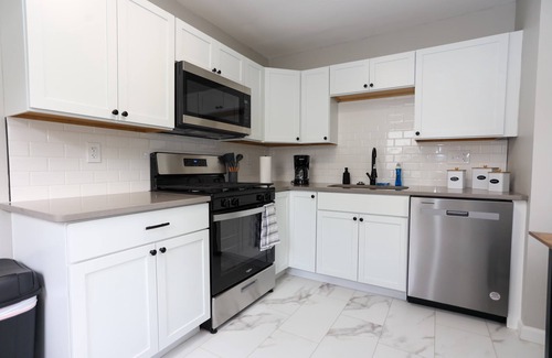 Roselawn Finance Casa | New Charloe Court 3 Bed Family House