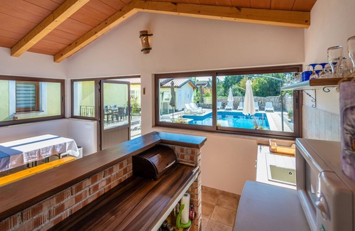 Strmac Complejo | New! Complex of 3 apartments in the suburbs of Labin