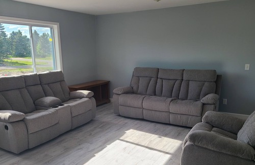 Pequot Lakes Casa | New constructed country home beautiful scenery and very quiet