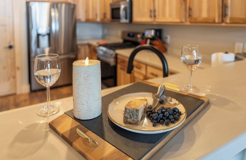 Eagle River Casa | NEW Construction Lake House with Paddle Boards, Kayaks, Shuffleboard & More!