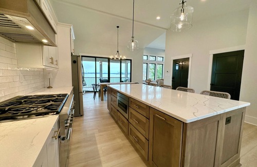 Sherrills Ford Cabina | La cabaña de troncos en el lago (pontón disponible)