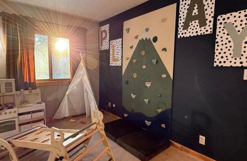 Crosslake Casa | NEW DESIGN Summer on Chain of Lakes Kings Game Rm