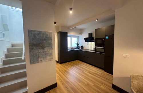 Cruz Roja-Capuchinos Apartamento | NEW Designer Penthouse in Sevilla center
