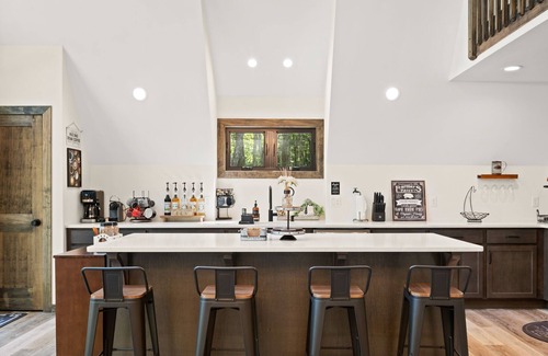 Albrightsville Chalet De Esquí | NEW Dog-Lovers Retreat:Dog Bath-WFH-Coffee-EV Charger