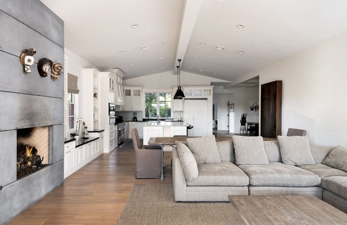 Arcadia Casa | NEW *Extended Stay* Spacious luxury home, privately located at end of cul de sac