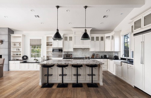 Arcadia Casa | NEW *Extended Stay* Spacious luxury home, privately located at end of cul de sac