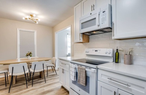 Derby Casa | new Grace’s Getaway - sleeps 6