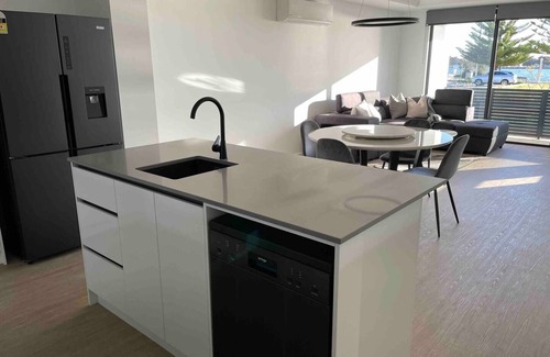 Mandurah Apartamento | New Ground Floor 2 Bed/2 Bath Apartment Marina