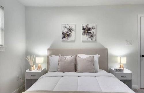 Westbury Casa | NEW! H-Town Getaway Near Medical Center!