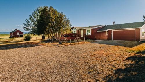 Sheridan Casa | NEW High Saddle Getaway