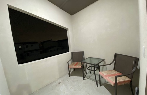 Bonanza Casa | New Home 2 mins to Doctors Hospital