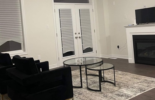Durham Region Casa | New Home Available in North Oshawa