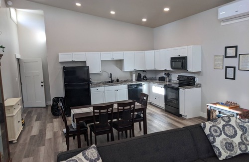 Rexburg Casa | New House located 15 mins from BYUI & Heise Hot Springs. Kelly Canyon nearby.