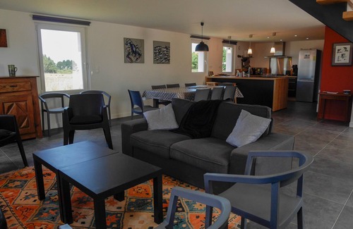 Locmaria Casa | Casa nueva cerca de la playa Grands Sables, tranquila y de calidad
