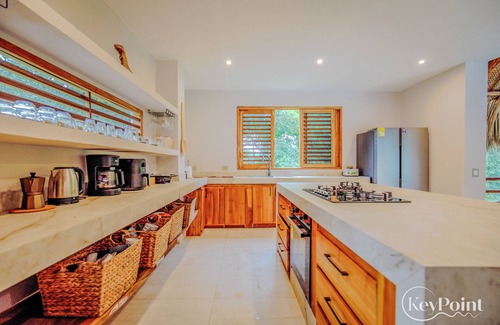 Palomino Villa | Nuevo KeyPöint: Luxury Palomino Beach Höuse!