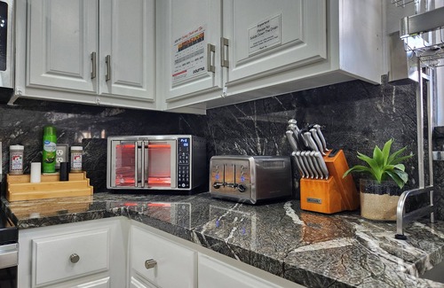 Bethel Heights Casa | New Kitchen Instant Book Fall Update 2025
