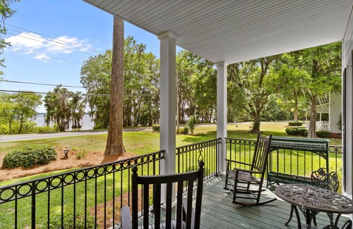 Lake Waccamaw Casa | NEW! Lake Escape - Lake Waccamaw