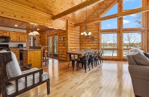 Crosslake Cabina | New Lakefront |Pontoon|GameRoom|Summer Fun Vibes