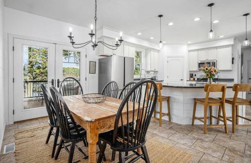 East Leroy Casa | NEW! Large Lakefront Home