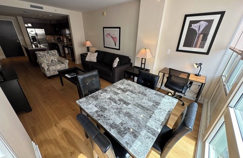 George Washington University Apartamento | NEW Listing 1-bedroom in amazing NW Washington, DC with Wi-Fi, Full Kitchen