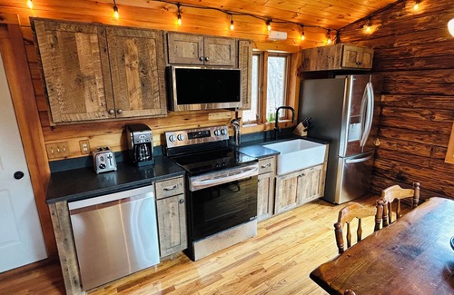 Andes Cabina | New Listing - 4BR House on 9.5 private acres in the Catskills