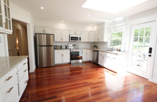 Windham Casa | (New Listing) Beautiful mountain home on private road