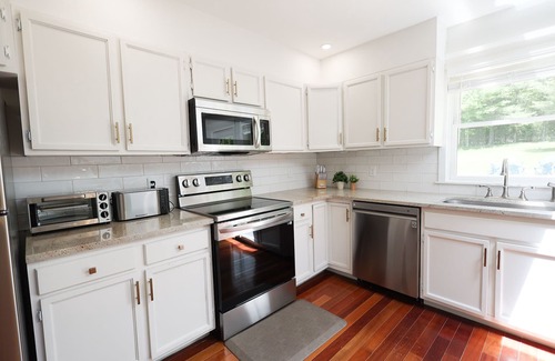 Windham Casa | (New Listing) Beautiful mountain home on private road