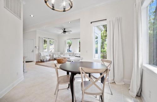 Beaufort Casa | New Listing - Historical Home in Mossy Oaks