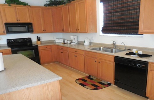 Kissimmee Casa | Lujo en un presupuesto - Somerset at Remington - Feature Packed Contemporary 5 Beds 4. 5 Baños Villa - 14 Miles To Disney