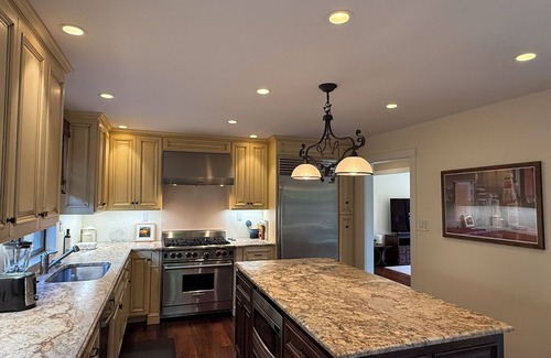 Yountville Casa | New Listing! Yountville home, 3 bedroom 3 bath house with office in town