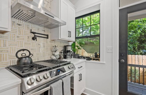 University District Casa | New Lux 3 BR 3 5 Bath Columbus